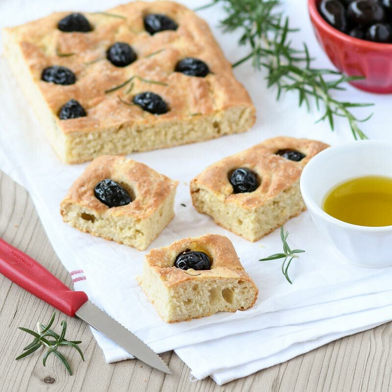 focaccia-aux-olives-r-gilait